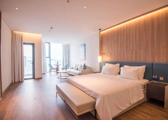 A La Carte Bay Managed By Anstay Hạ Long