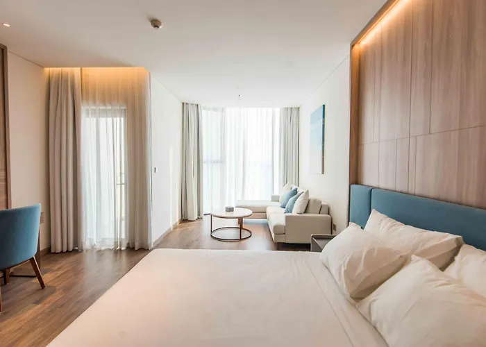 A La Carte Bay Managed By Anstay * Hạ Long